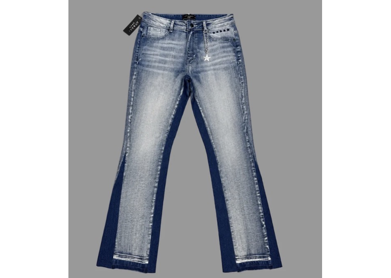 AVARRI Star Flared Jeans Washed Blue