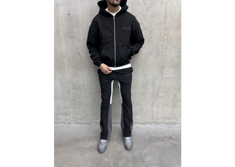 Siarr Zip Hoodie Black