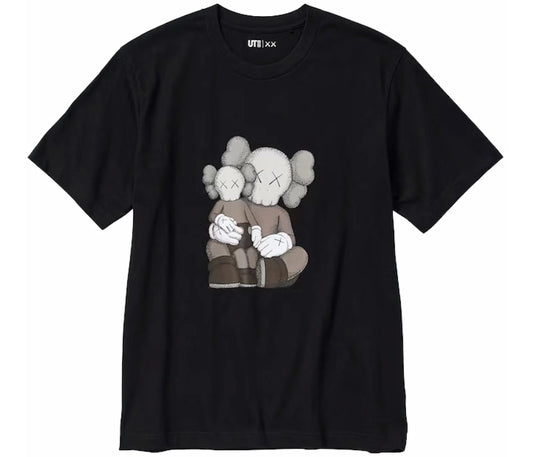 KAWS x Uniqlo UT Short Sleeve Graphic T-shirt (US Sizing) Black