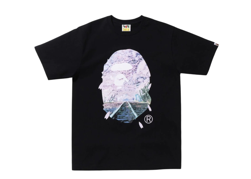 A BATHING APE MEN SAKURA PHOTO APE HEAD TEE - BLACK