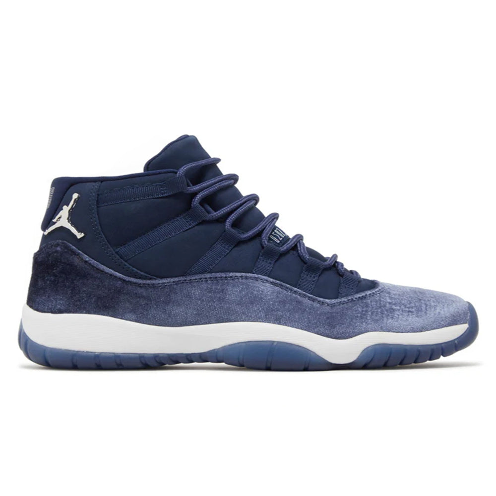 Wmns Air Jordan 11 Retro Midnight Navy Velvet