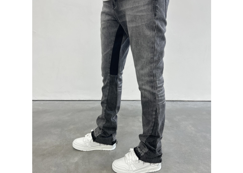 Siarr Flared Jeans Dark Grey
